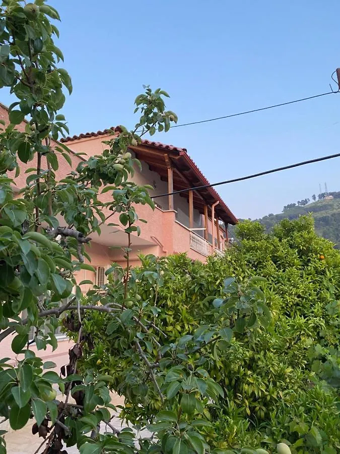 Ferienhaus Marl'S Home Berat